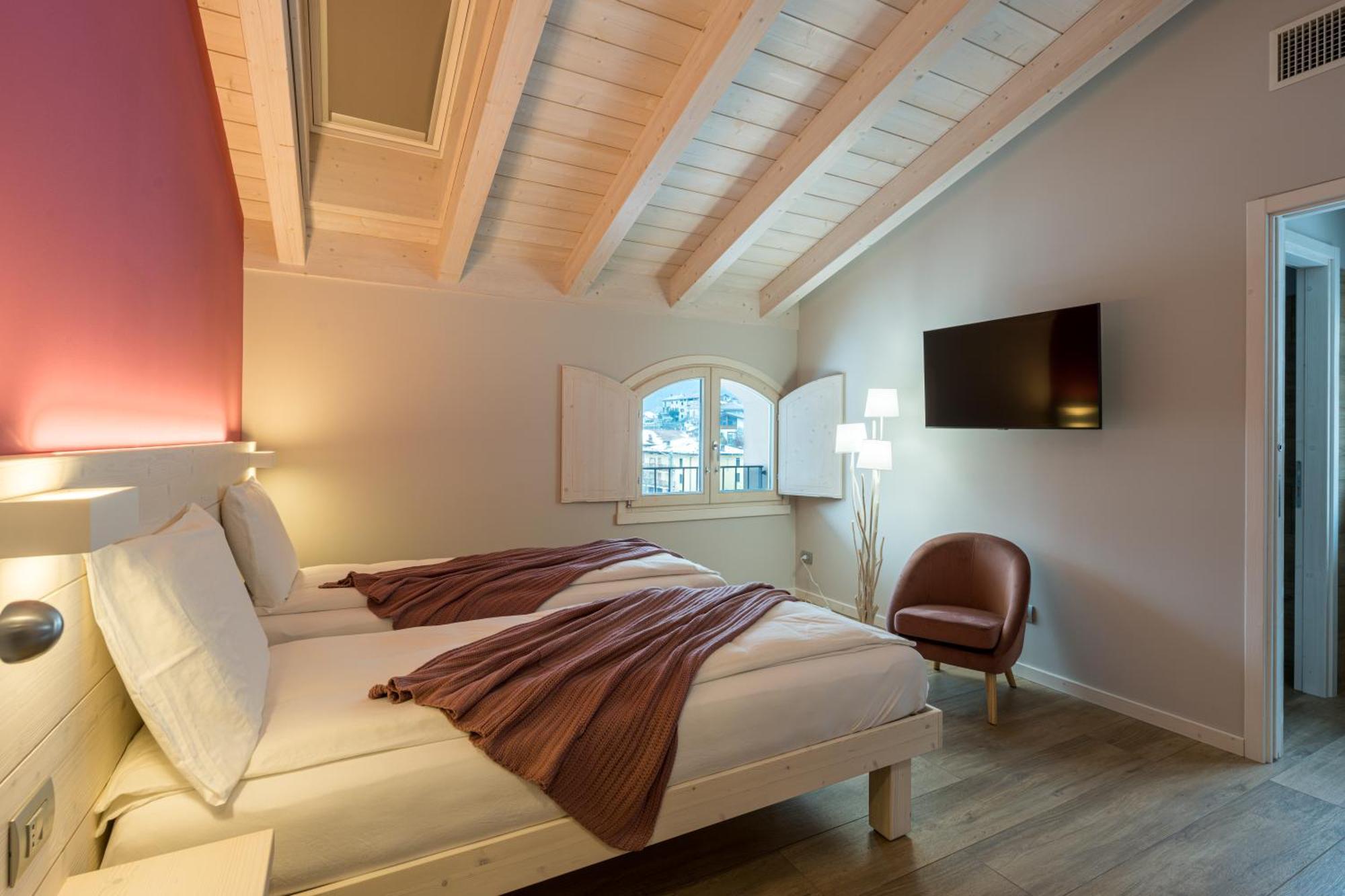 Bianco Hotel Primaluna Extérieur photo