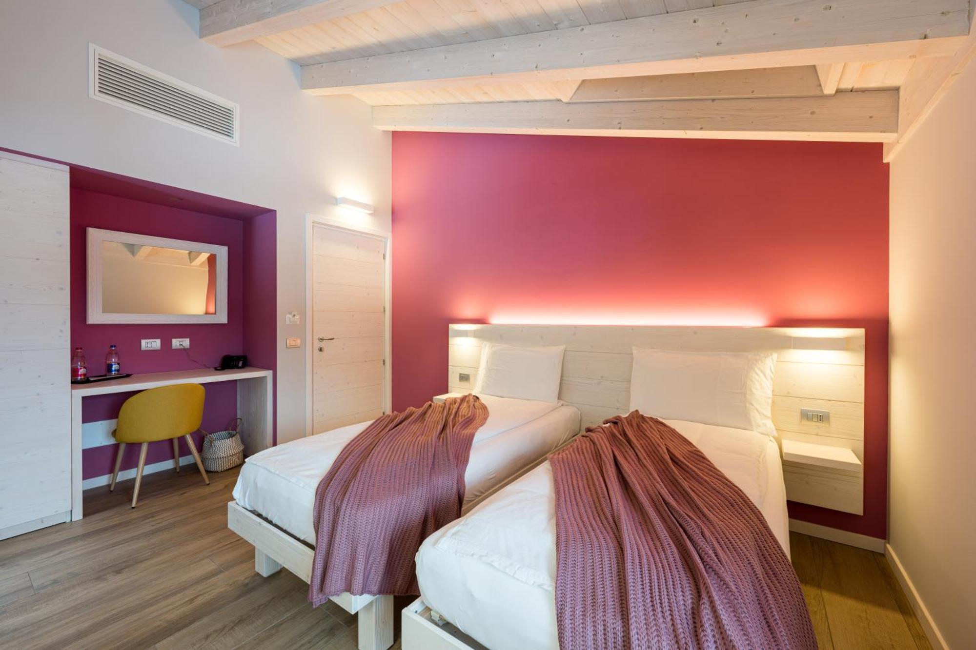 Bianco Hotel Primaluna Extérieur photo
